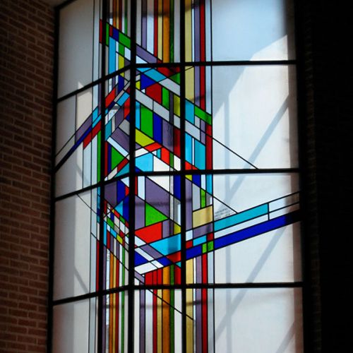 Fabricación artesanal de vidrieras religiosas para iglesias y capillas