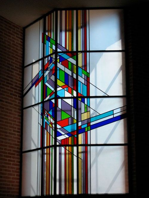Fabricación artesanal de vidrieras religiosas para iglesias y capillas