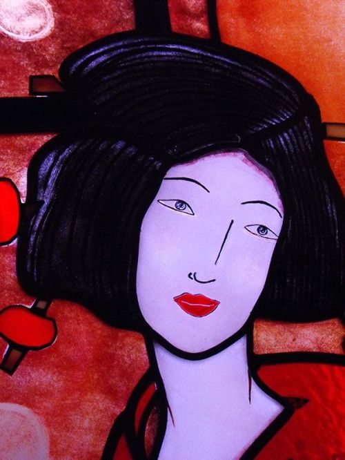 Vidrieras artesanales figurativas con diseño personalizado